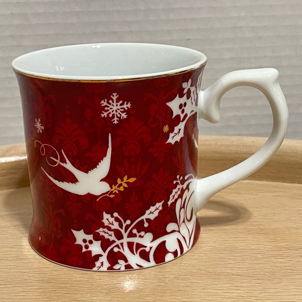 Starbucks Designed by Rosanna Doves Holly Christmas Holiday Coffee Mug Red 2010